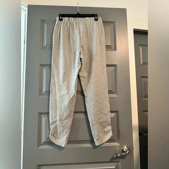 Trina Turk Aja Pant Gray NWT size XS - Picture 3 of 5